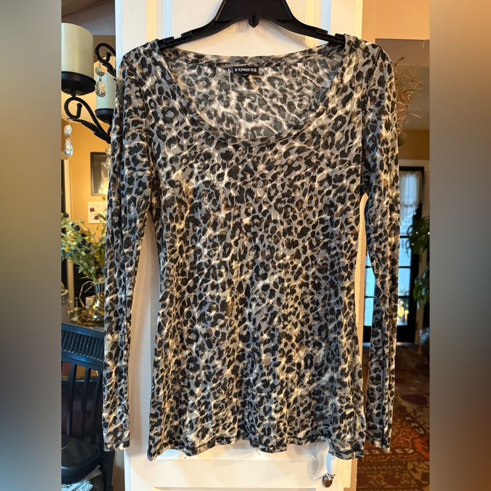 Express Black and Gray Patterned Blouse